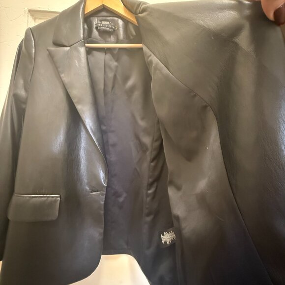 Alice + Olivia Blazer - Picture 8 of 10